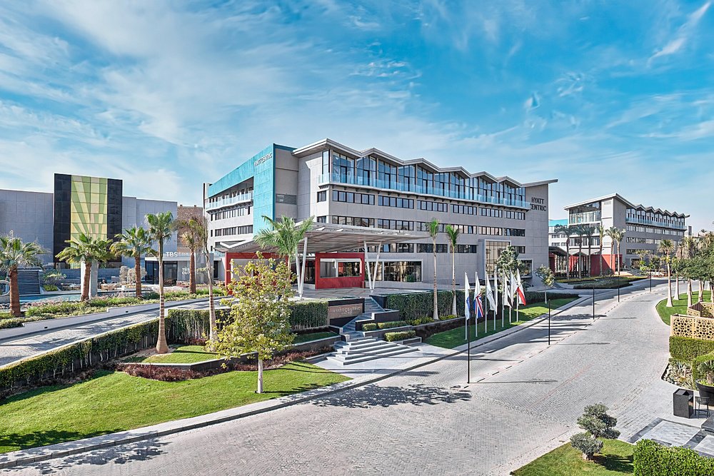 hyatt-centric-cairo-west